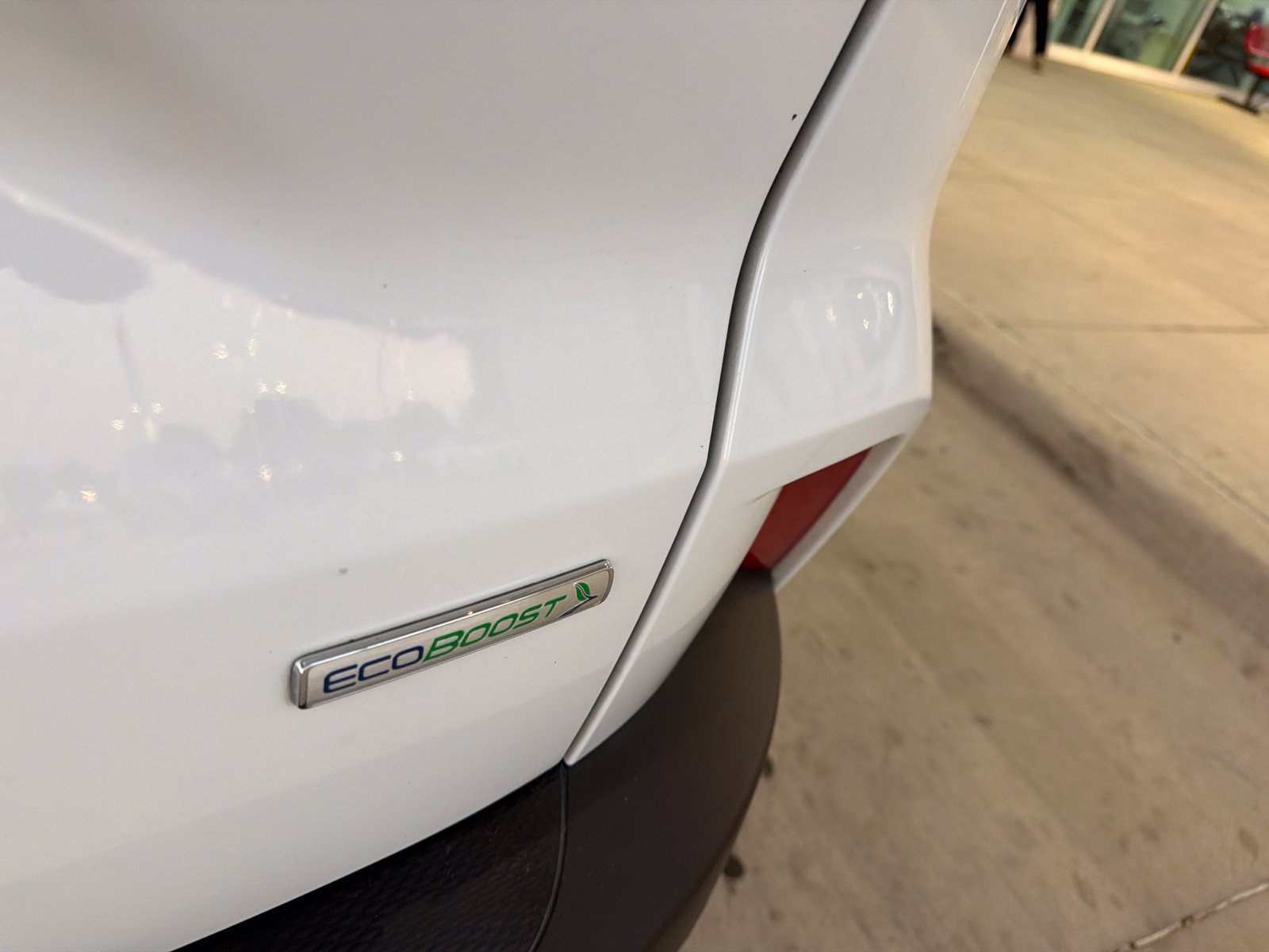 Used 2020 Ford Escape SEL FWD image 18