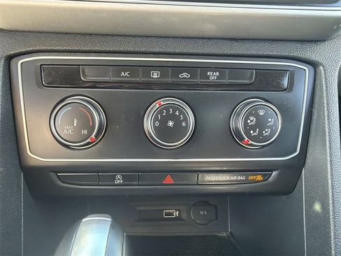 Used 2019 Volkswagen Atlas S image 16