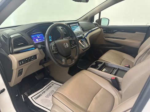 Used 2023 Honda Odyssey Elite image 24