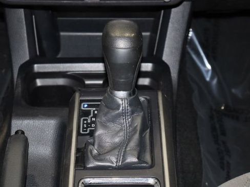 Used 2019 Toyota Tacoma SR5 image 15