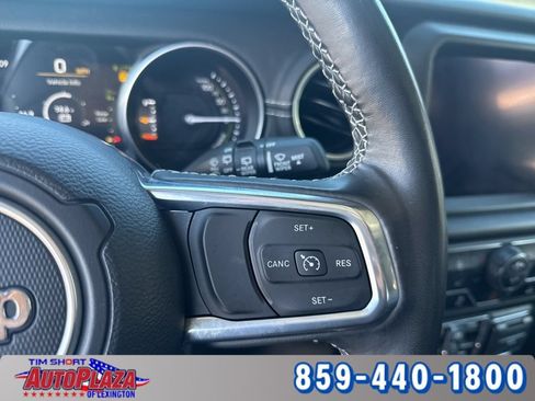 Used 2023 Jeep Wrangler Unlimited Sahara w/ Cold Weather Group AWD/4WD image 17
