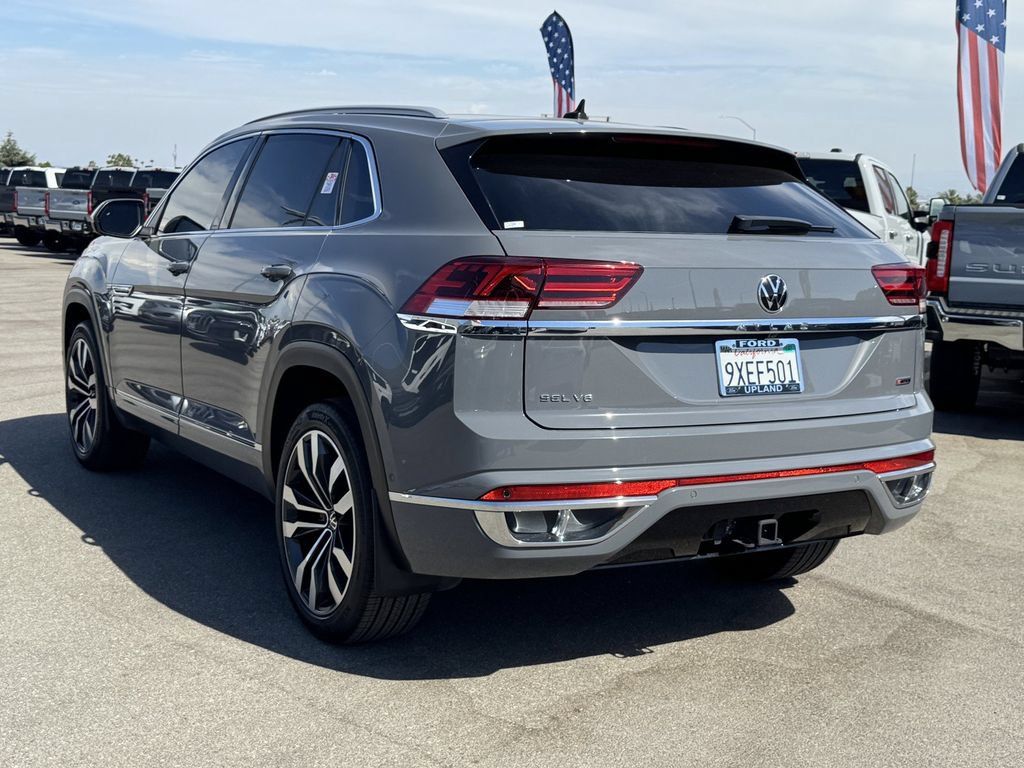 Used 2022 Volkswagen Atlas Cross Sport SEL Premium R-Line AWD/4WD image 5