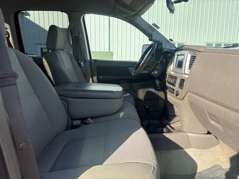 Used 2007 Dodge Ram 2500 Truck SLT image 24