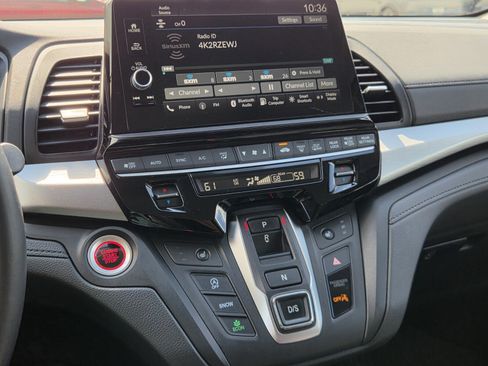 Used 2025 Honda Odyssey EX-L image 20