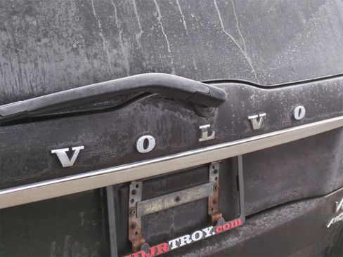 Used 2010 Volvo XC90 V8 image 12