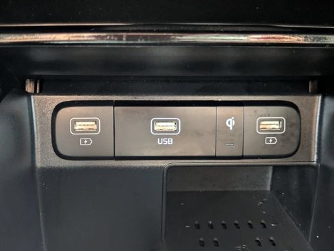 Used 2022 Kia Sorento SX FWD image 24