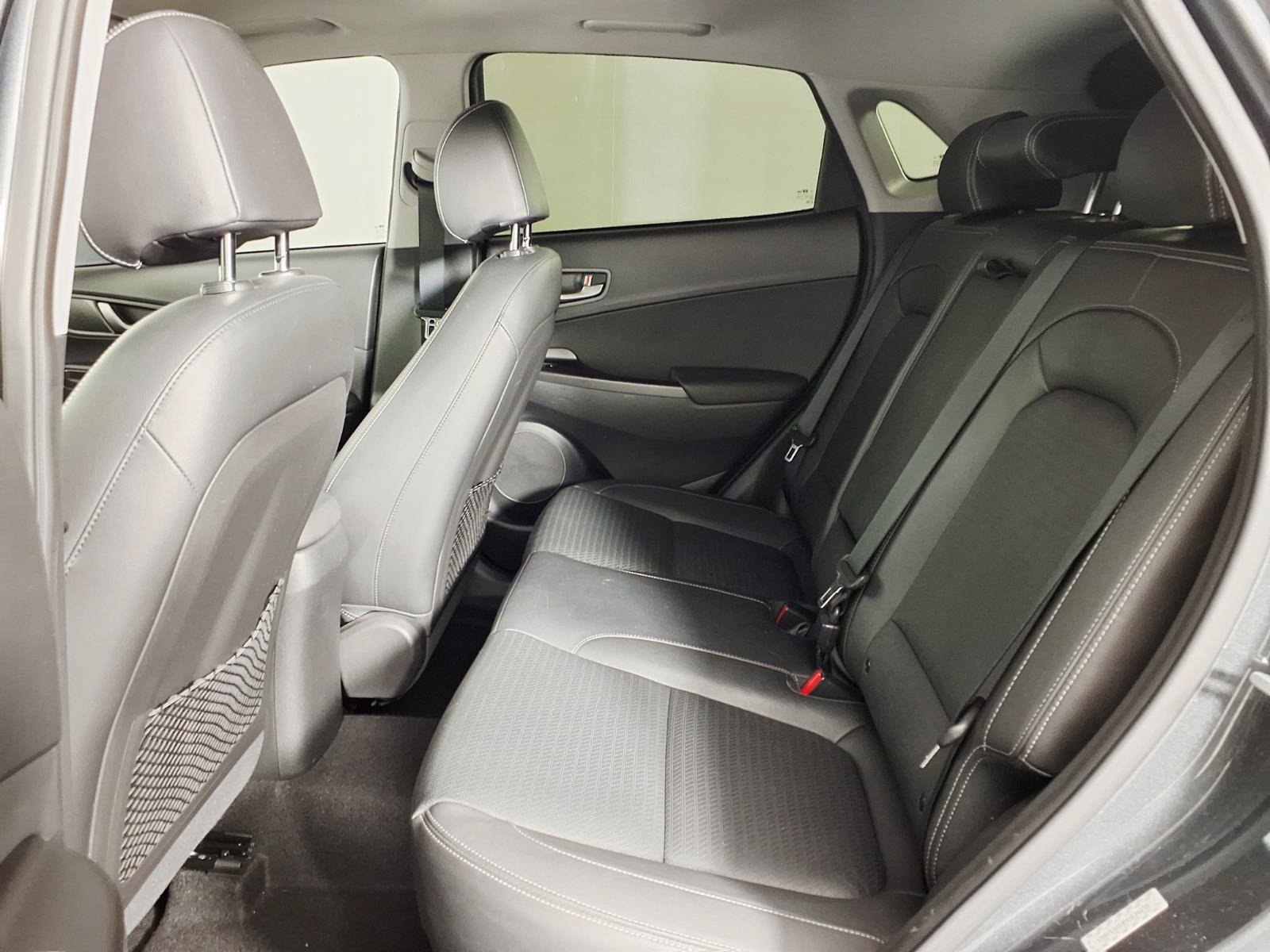 Certified 2021 Hyundai Kona Ultimate FWD image 13