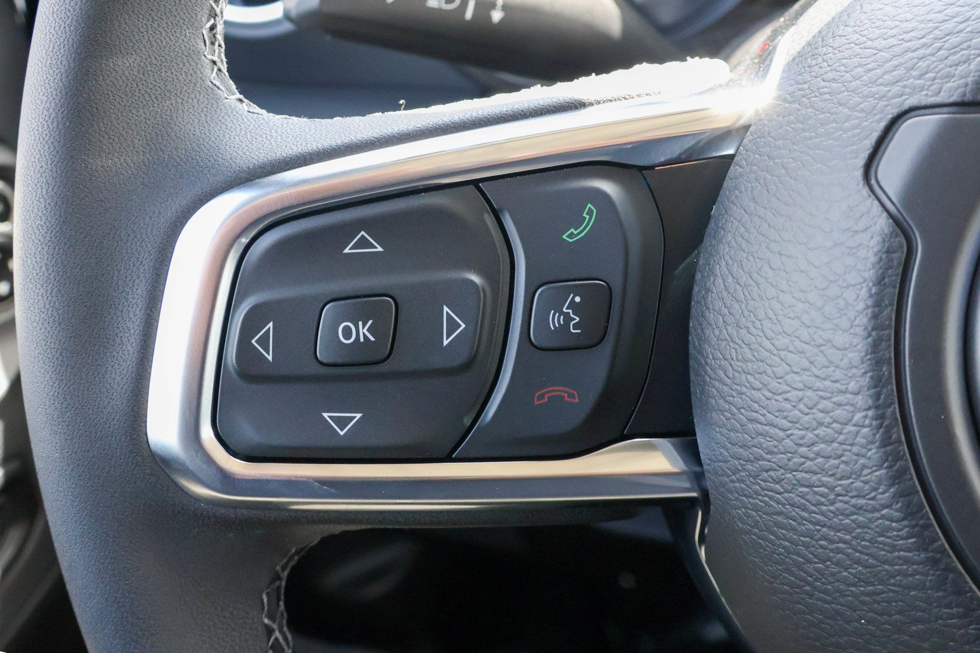 New 2026 Jeep Wrangler Unlimited Sahara AWD/4WD image 29