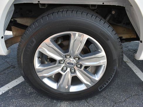 Used 2019 Ford F150 Platinum RWD image 32
