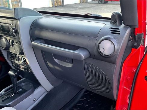 Used 2007 Jeep Wrangler X image 17
