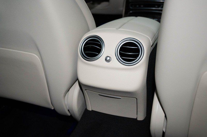 Used 2022 Mercedes-Benz E 350 Sedan image 18