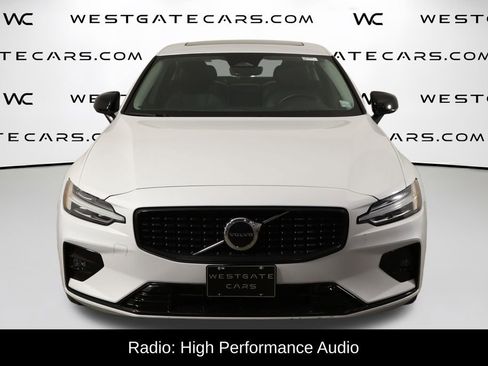 Used 2024 Volvo S60 B5 Core FWD image 2