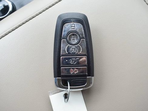 Used 2020 Lincoln Aviator Reserve w/ Equipment Group 202A AWD/4WD image 35