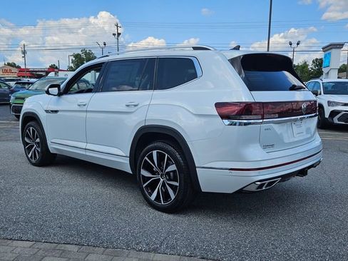 New 2026 Volkswagen Atlas SEL Premium R-Line image 9