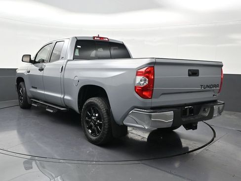 Used 2020 Toyota Tundra SR5 w/ SR5 Upgrade Package RWD image 3