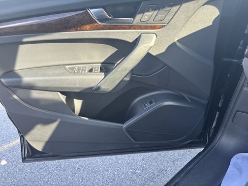 Used 2020 Audi Q5 2.0T Premium image 15