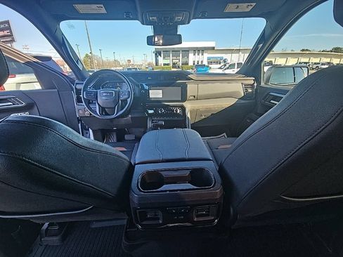 Certified 2024 GMC Sierra 1500 AT4 w/ AT4 Preferred Package AWD/4WD image 22