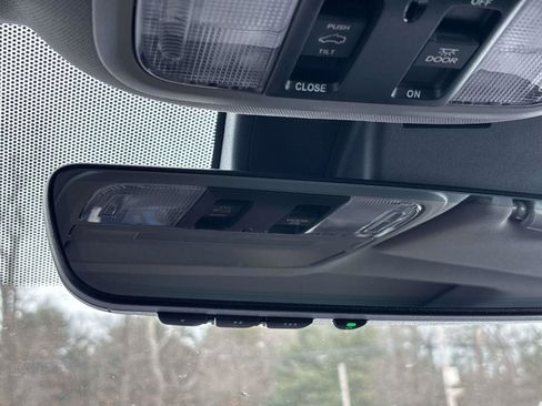 Certified 2022 Honda Pilot Special Edition image 31