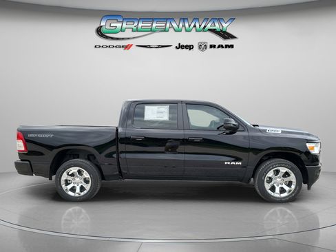 Used 2023 RAM 1500 Big Horn AWD/4WD image 4
