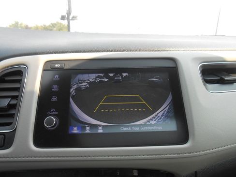 Used 2020 Honda HR-V EX-L image 13