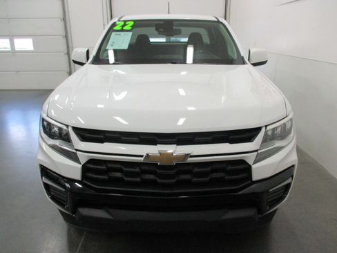 Used 2022 Chevrolet Colorado LT w/ Fleet Safety Package image 8