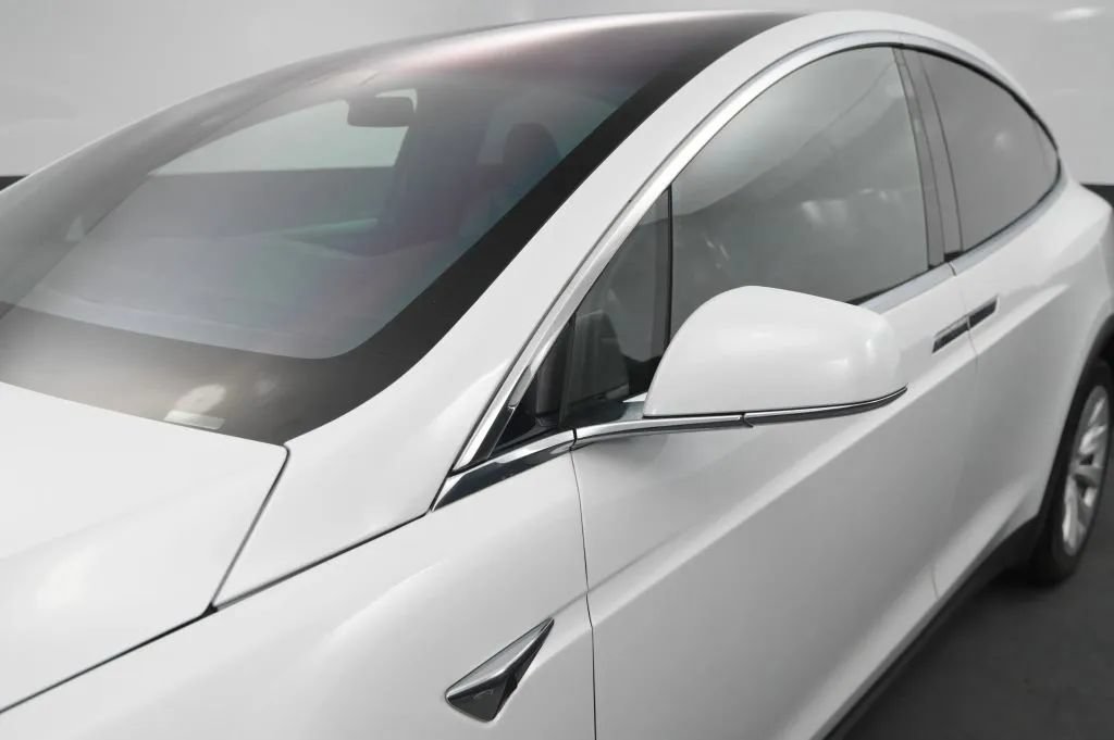 Used 2020 Tesla Model X Long Range AWD/4WD image 11