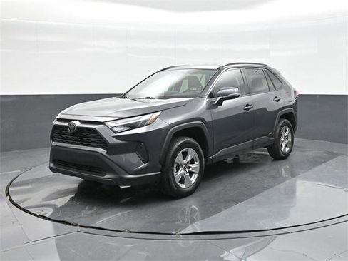 Certified 2025 Toyota RAV4 XLE image 34