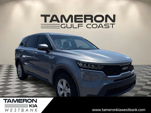 Used 2023 Kia Sorento LX AWD/4WD image 1