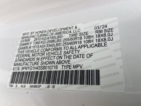 Used 2025 Honda Pilot EX-L image 32