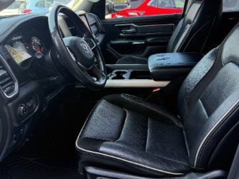 Used 2022 RAM 1500 Laramie AWD/4WD image 12