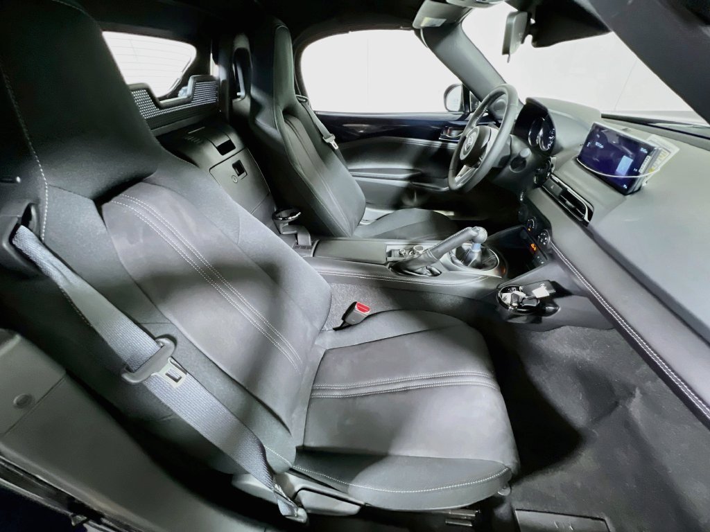New 2026 MAZDA MX-5 Miata Club w/ Interior Package RWD image 19