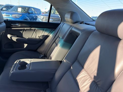 Used 2004 Honda Accord EX image 32