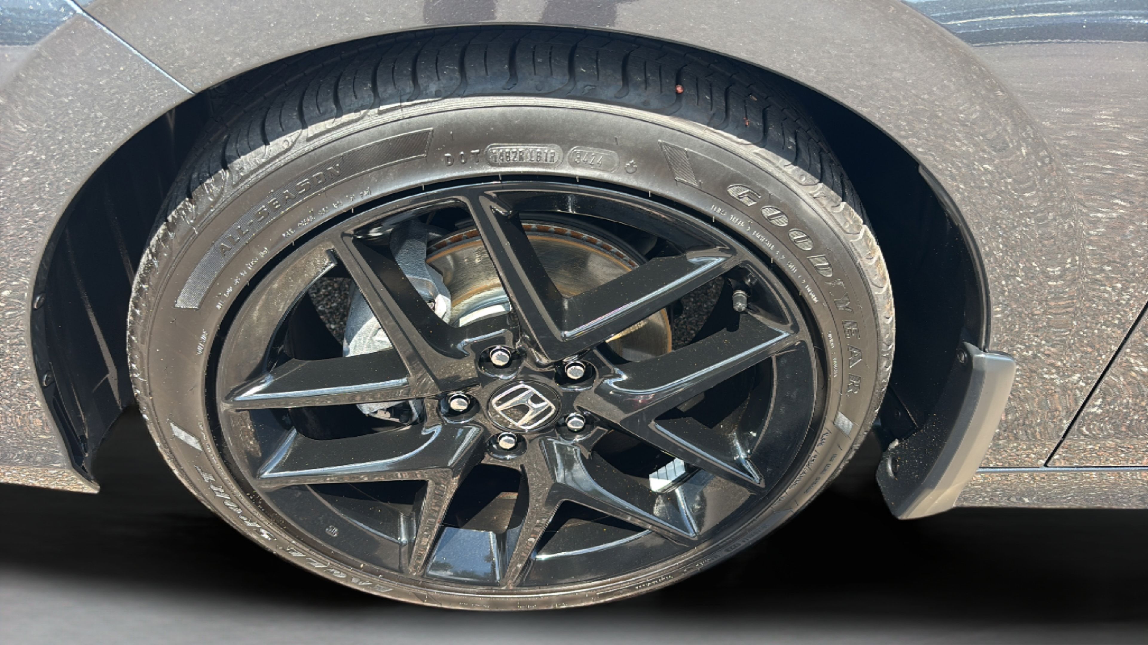 Certified 2025 Honda Civic Sport image 31