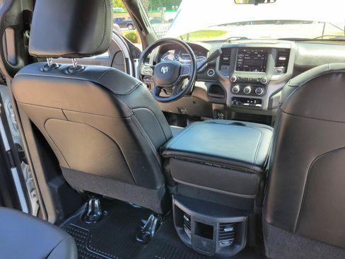 Used 2023 RAM 3500 Tradesman w/ Chrome Appearance Group AWD/4WD image 48