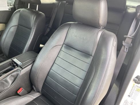 Used 2011 Ford Mustang GT Premium w/ Electronics Pkg image 11