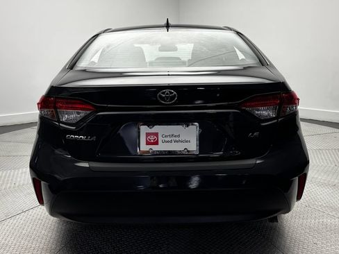 Used 2024 Toyota Corolla LE w/ LE Convenience Package FWD image 33