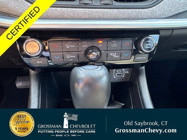 Used 2024 Jeep Compass Latitude w/ Convenience Group AWD/4WD image 13