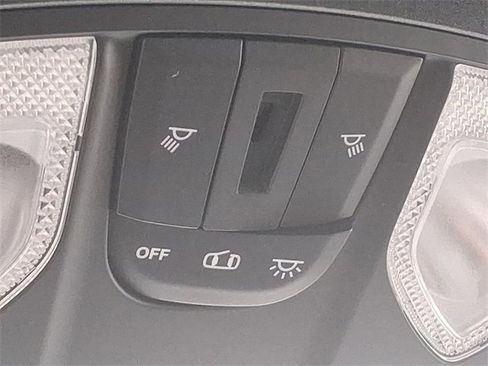 Used 2023 RAM 3500 Tradesman w/ Chrome Appearance Group image 29