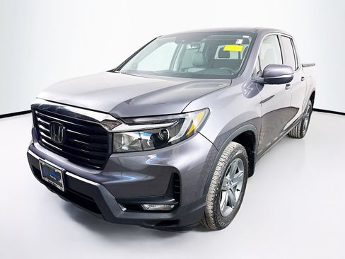 Used 2023 Honda Ridgeline RTL-E image 3