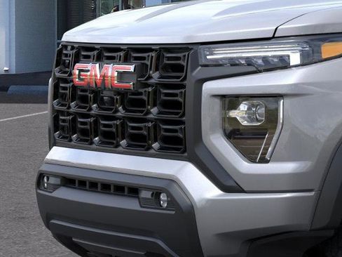New 2026 GMC Canyon Elevation w/ Convenience Package image 13
