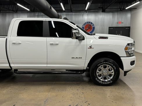 Used 2024 RAM 2500 Laramie AWD/4WD image 18