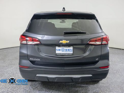 Used 2022 Chevrolet Equinox LT FWD image 6
