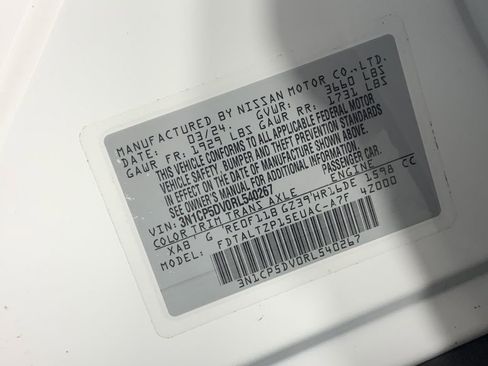 Used 2024 Nissan Kicks SR image 13