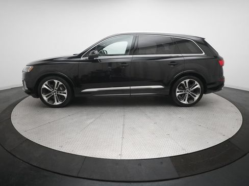 Used 2020 Audi Q7 3.0T Prestige w/ Prestige Package AWD/4WD image 25