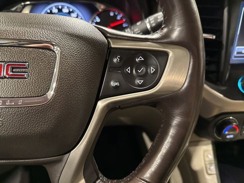 Used 2019 GMC Acadia Denali w/ Technology Package image 20