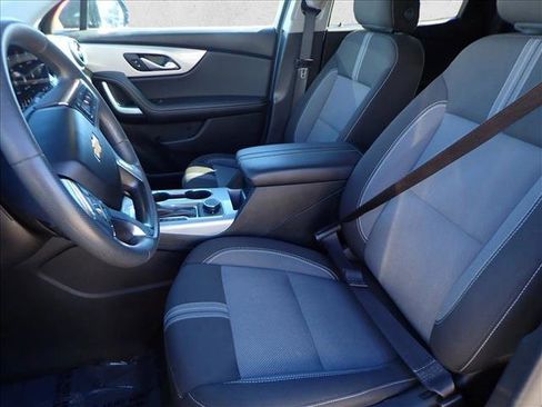 Used 2023 Chevrolet Blazer LT image 10
