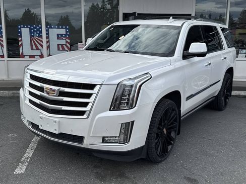 Used 2016 Cadillac Escalade Premium AWD/4WD image 1