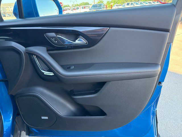 Used 2020 Chevrolet Blazer RS FWD image 32
