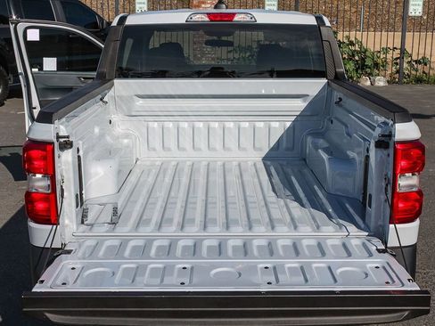 Used 2025 Ford Maverick XL w/ Equipment Group 102A image 31