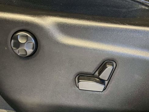 Used 2019 Dodge Durango GT image 15